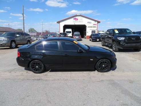 07 BMW 328xi AWD 118000 miles 6200 - - by dealer for sale in Waterloo, IA