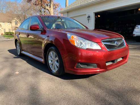 2011 Subaru LEGACY 2.5L AWD - cars & trucks - by owner - vehicle... for sale in Toledo, OH