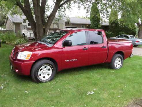 2005 Nissan Titan King Cab XE 2wd for sale in Muscatine, IA