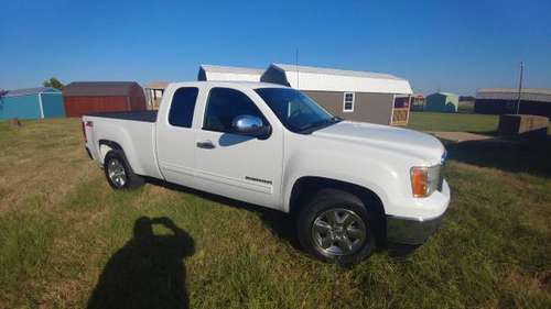2012 GMC Sierra Extended Cab Z71 4X4 Pick-UP for sale in Sherman, TX