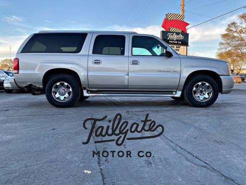 2004 Cadillac Escalade ESV Sport Utility 4D Family Owned! Financing!... for sale in Fremont, NE