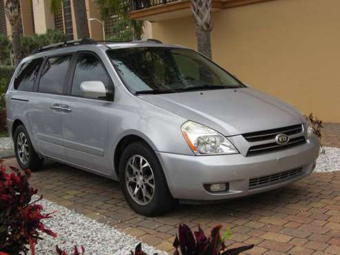 2007 KIA Sedona, 1 owner, clean - cars & trucks - by owner - vehicle... for sale in Safety Harbor, FL