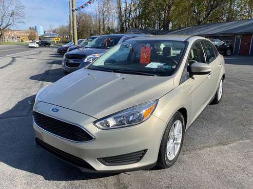 2015 Ford Focus SE Sedan 6-Speed Automatic - cars & trucks - by... for sale in Sunbury, PA