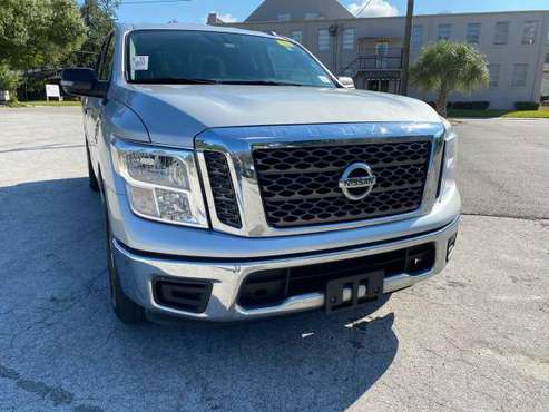 2017 Nissan Titan SV 4x2 4dr Crew Cab 100% CREDIT APPROVAL! - cars &... for sale in TAMPA, FL