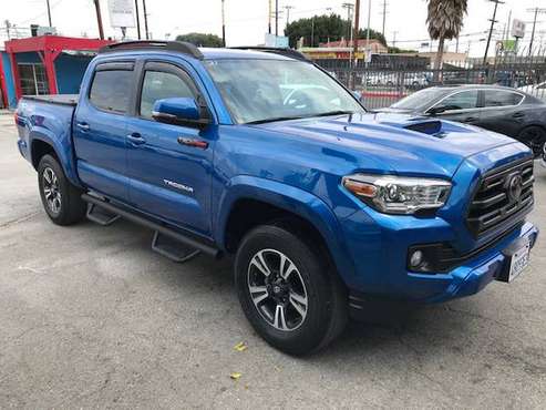 4x4 trd sport 2018 toyota tacoma crew cab double navigation - cars & for sale in Los Angeles, CA