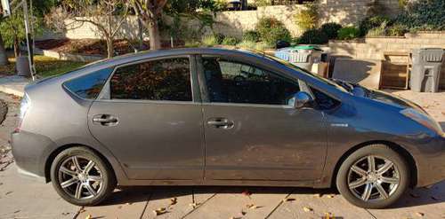 2007 Prius Great Condition - 2 owners - Clean Title - cars & trucks... for sale in Canyon Country, CA