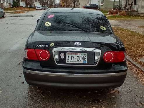 04 kia armanti great car - cars & trucks - by owner - vehicle... for sale in Manitowoc, WI
