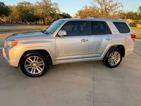 2011 Toyota 4 Runner - Extremely Clean - cars & trucks - by owner -... for sale in College Station , TX