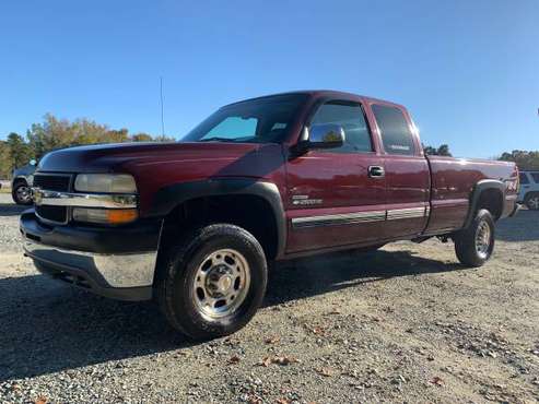 2001 CHEVROLET SILVERADO 2500HD 4X4 DURAMAX DIESEL LONG BED EXTENDED... for sale in Thomasville, SC