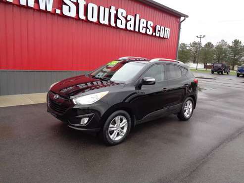 2013 Hyundai Tucson GLS AWD HEATED SEATS-NEW TIRES-EXTRA CLEAN for sale in Fairborn, OH