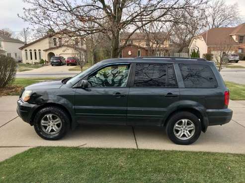 2004 Honda Pilot Exl - cars & trucks - by owner - vehicle automotive... for sale in Mount Prospect, IL