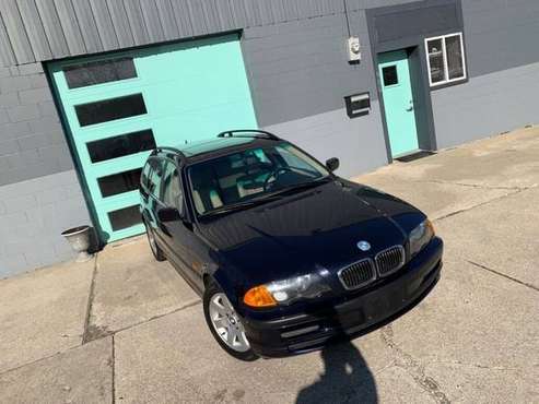2001 BMW 3 Series IT - - by dealer - vehicle for sale in Sheridan, IN