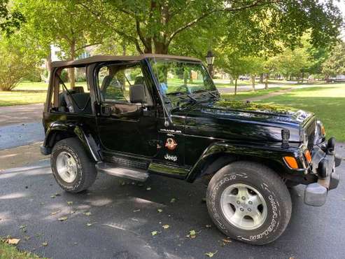 2000 Jeep Wrangler - cars & trucks - by owner - vehicle automotive... for sale in Lake Bluff, IL