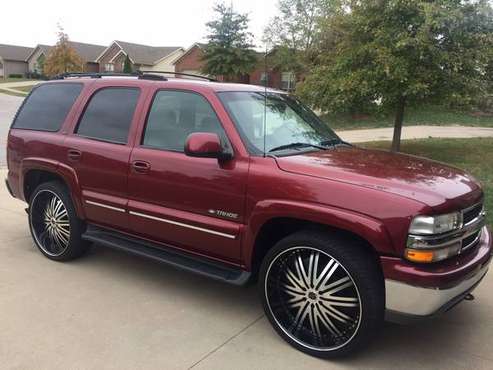 2002 Chevy Tahoe - cars & trucks - by owner - vehicle automotive sale for sale in Louisville, KY
