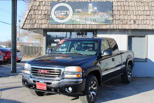 2004 GMC Sierra-1500 SLT 4dr Extended Cab 4WD, Clean, Great Price -... for sale in Omaha, NE