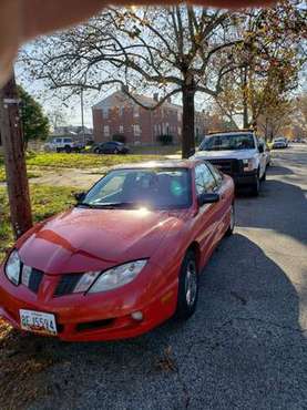 2004 Pontiac Sunfire 2.2L 4cylinder coupe Red - cars & trucks - by... for sale in Dundalk, MD