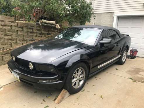 2007 Ford Mustang for sale in Des Moines, IA