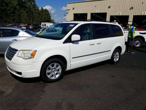 Chrysler Town & Country - BAD CREDIT BANKRUPTCY REPO SSI RETIRED APPRO for sale in Peachtree Corners, GA