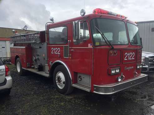 Seagrave Fire truck Detroit Diesel - cars & trucks - by dealer -... for sale in Longview, OR