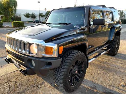 2007 Hummer H3 4WD 5 Speed MANUAL - cars & trucks - by dealer -... for sale in San Dimas, CA