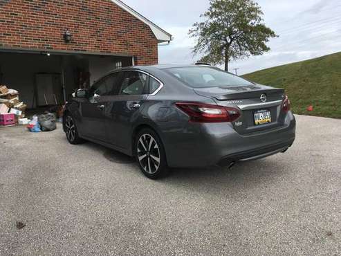 2018 Nissan Altima 2.5 SR Sedan - cars & trucks - by owner - vehicle... for sale in York, PA