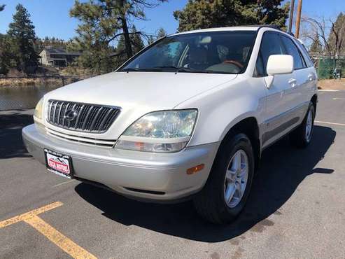 2002 Lexus RX300 AWD SUV Leather Loaded NAV Moonroof 1 OWNER Clean for sale in Bend, OR
