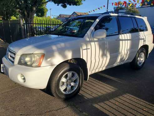 2001 Toyota Highlander *** By Golly, Be Jolly For Our Christmas Sa -... for sale in Portland, OR