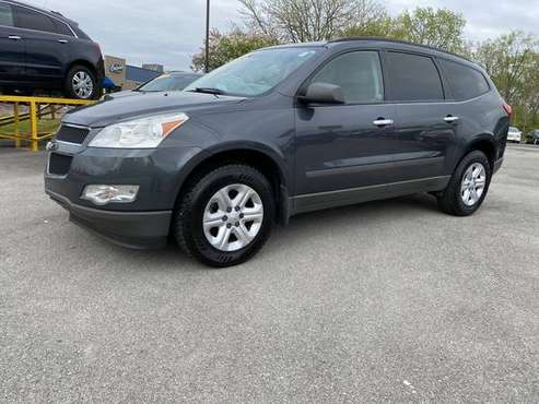 2012 Chevy Traverse Only 93,000 Miles 8 Passenger - cars & trucks -... for sale in North Aurora, IL