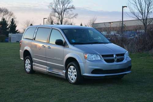 2014 Dodge Grand Caravan Braun Mobility Van - cars & trucks - by... for sale in Crystal Lake, IA