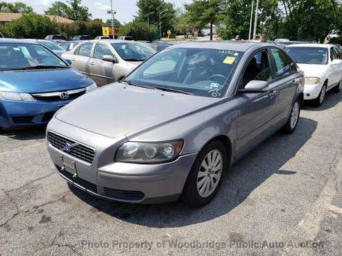 2005 *Volvo* *S40* *2.4i* Gray - cars & trucks - by dealer - vehicle... for sale in Woodbridge, District Of Columbia