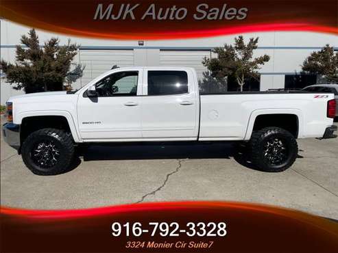 2015 CHEVROLET SILVERADO 2500 LT 6 0 GAS, 4x4 , 8 FOOT BED, LEVELED W for sale in Reno, NV