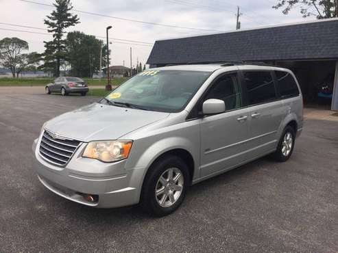 2008 *Chrysler* *Town & Country* *4dr Wagon Touring* for sale in Muskegon, MI