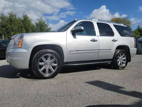 2013 GMC YUKON Denali $995 Down Payment - cars & trucks - by dealer... for sale in Temple Hills, District Of Columbia