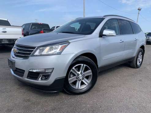 2016 CHEVROLET TRAVERSE LT - cars & trucks - by dealer - vehicle... for sale in Chenoa, IL