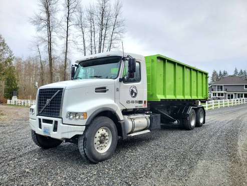 2004 Volvo Dumpster Truck Roll Off Containers - - by for sale in Lake Stevens, WA
