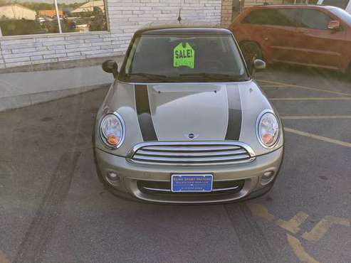 2011 Mini Cooper - cars & trucks - by dealer - vehicle automotive sale for sale in Evansdale, IA