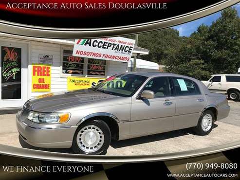 2001 *Lincoln* *Town Car* $700 DOWN PAYMENT for sale in Douglasville, GA