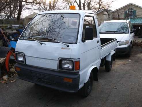 1992Daihatsu Hijet S80 mini truck - cars & trucks - by owner -... for sale in Westport , MA