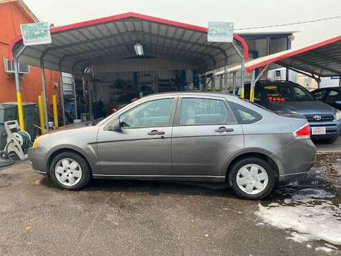 2010 FORD FOCUS, 4DR (GRAY) GAS SAVER!! - cars & trucks - by dealer... for sale in Modesto, CA
