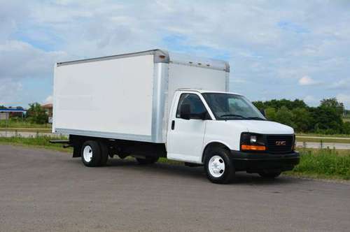 2012 GMC Savana 16ft Box Truck for sale in quad cities, IA