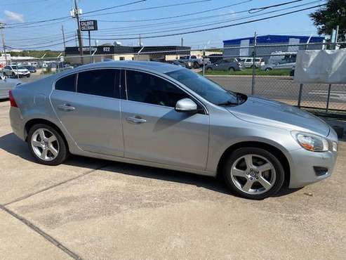 2013 Volvo S60 T5 - cars & trucks - by dealer - vehicle automotive... for sale in Austin, TX