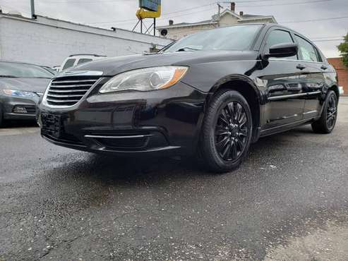 @@ 2012 Chrysler 200 LX- automatic- loaded- clean for sale in Bridgeport, NY