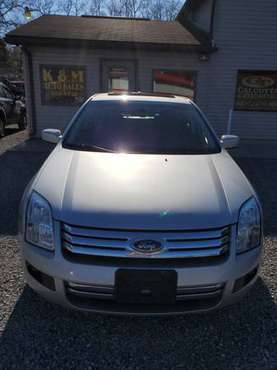 2009 Ford Fusion SE - cars & trucks - by dealer - vehicle automotive... for sale in East Liverpool, OH