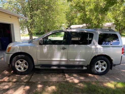 2004 Nissan Armada SE 4WD - cars & trucks - by owner - vehicle... for sale in La Crescent, WI