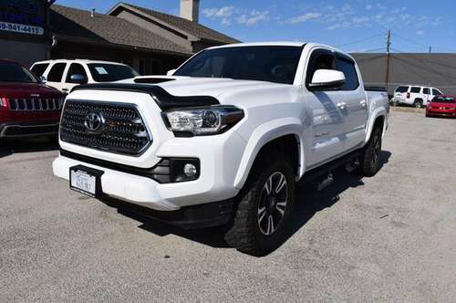 2017 TOYOTA TACOMA DOUBLE CAB -EASY FINANCING AVAILABLE - cars &... for sale in Richardson, TX