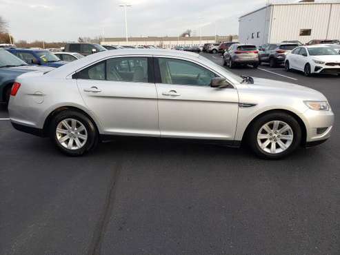 2010 Ford Taurus - cars & trucks - by dealer - vehicle automotive sale for sale in Kalamazoo, MI