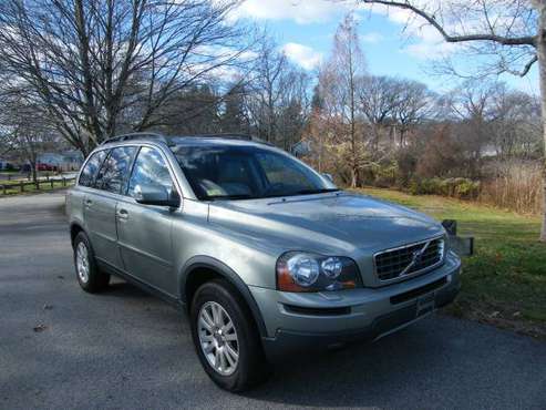 2008 Volvo XC90 All Wheel Drive Third Row Seating Must See Gorgeous... for sale in East Providence, NY