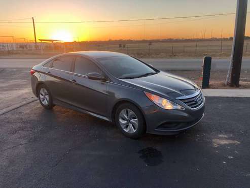 2014 Hyundai Sonata - cars & trucks - by dealer - vehicle automotive... for sale in Lubbock, TX
