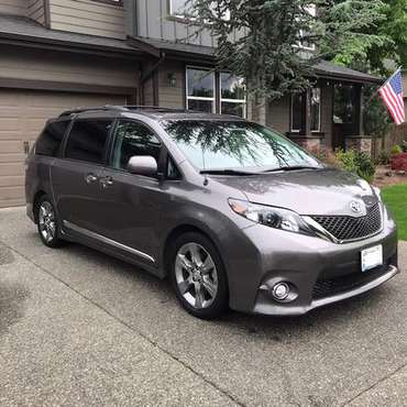 2013 Toyota Sienna SE for sale in Kent, WA