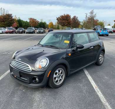 2013 Mini Cooper s excellent condition for sale in Brooklyn, NY
